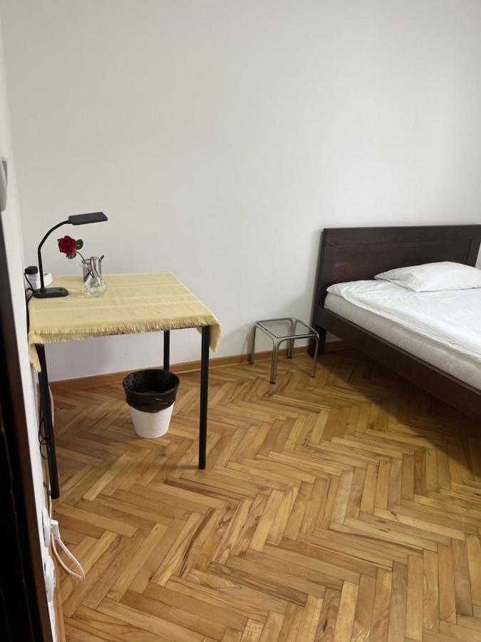 中华楼 - Belgrade Extérieur photo