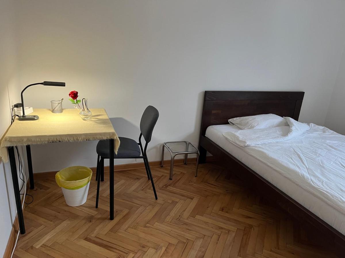 中华楼 - Belgrade Extérieur photo