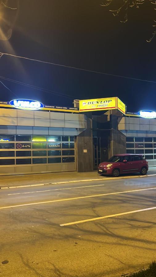 中华楼 - Belgrade Extérieur photo