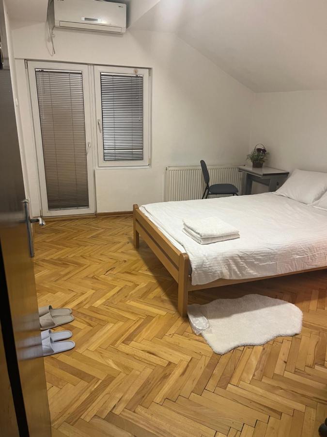 中华楼 - Belgrade Extérieur photo