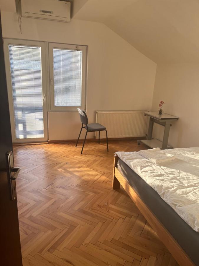 中华楼 - Belgrade Extérieur photo
